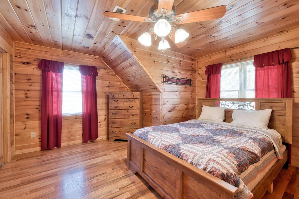 Cherokee Lodge セバービル エクステリア 写真