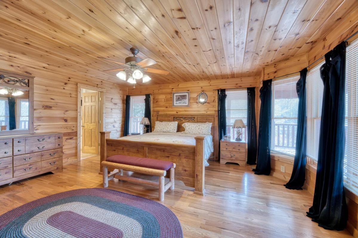 Cherokee Lodge セバービル エクステリア 写真